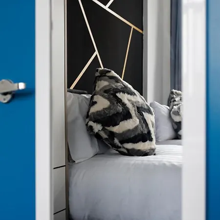 Lägenhet Centre 4 With Kitchenette, Free Wifi And Smart Tv By Yoko Middlesbrough